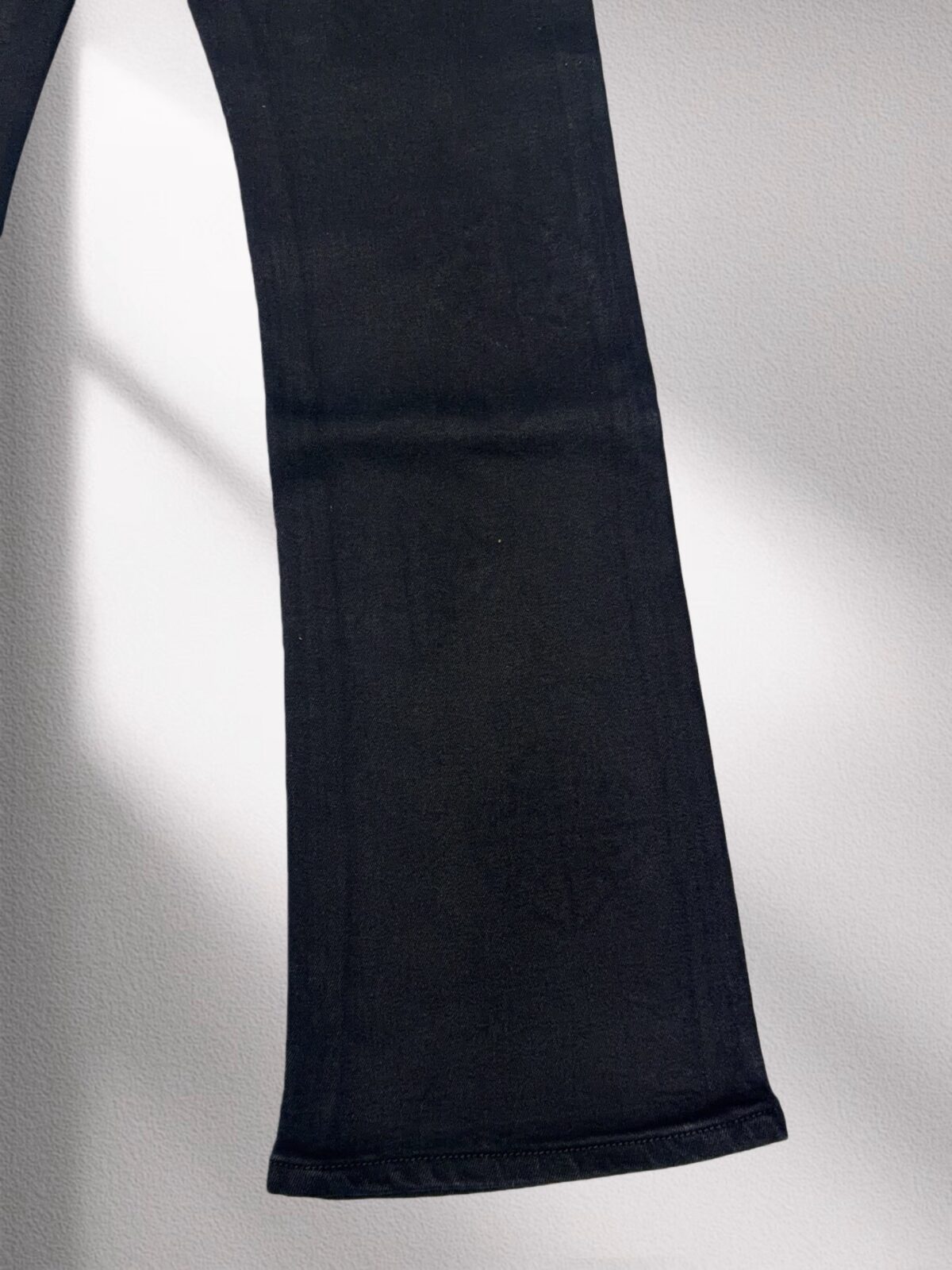 G8537