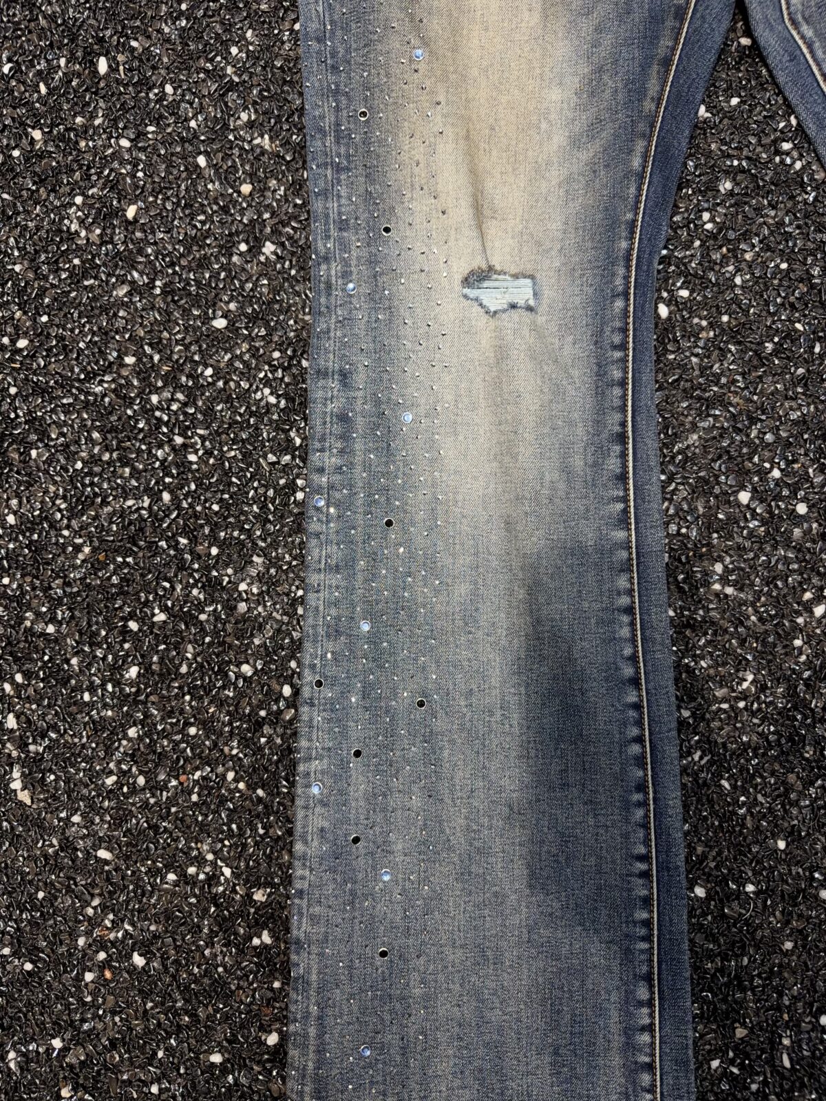 G8566
