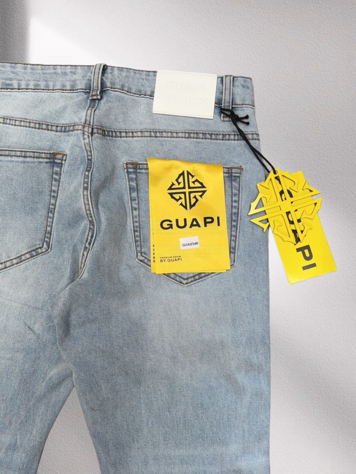 G8540