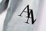 AM 8910