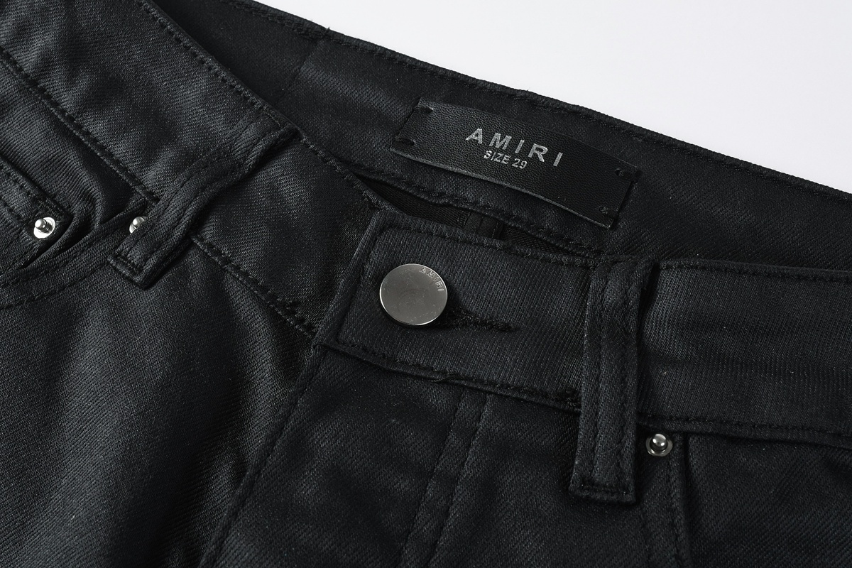 AM 8918