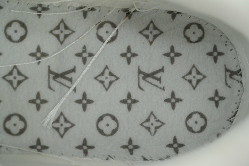 yupoo_286436_d4435457.jpg 【EA0GZ】邮轮蓝 LV板鞋 Louis Vuitton Cruise Blue 时尚板鞋