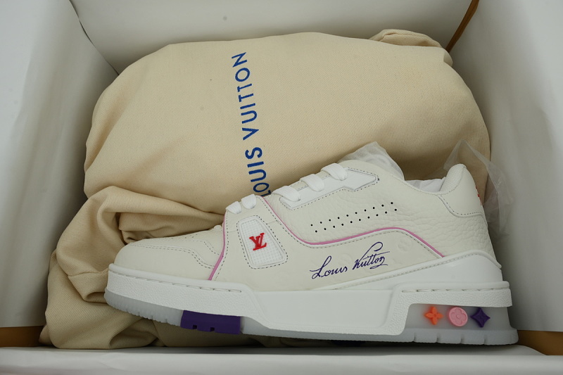 yupoo_286498_ecce0870.jpg 【EA0GZ】邮轮粉 LV板鞋 Louis Vuitton Cruise fans 时尚板鞋