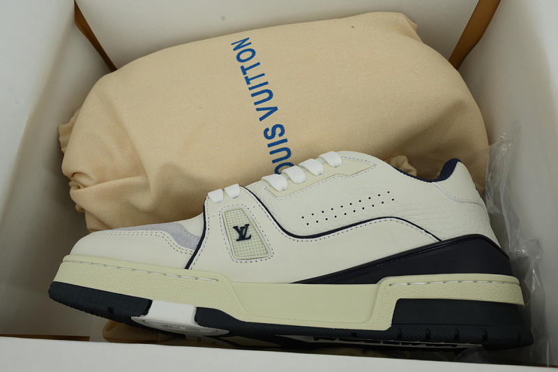 yupoo_286546_96d0a343.jpg 【EA0GZ】蓝水泥 LV板鞋 Louis Vuitton Blue cement 时尚板鞋