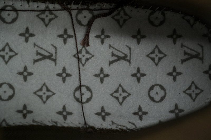 【EA0GZ】深棕吊牌 LV板鞋 Louis Vuitton dark brown 时尚板鞋