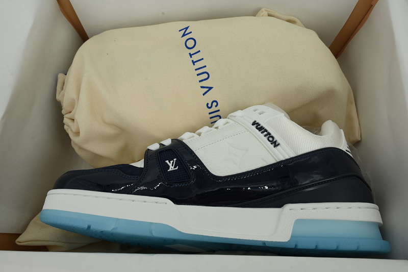 yupoo_286690_4af4554a.jpg 【EA0GZ】漆皮蓝 LV板鞋 Louis Vuitton Lacquer blue 时尚板鞋