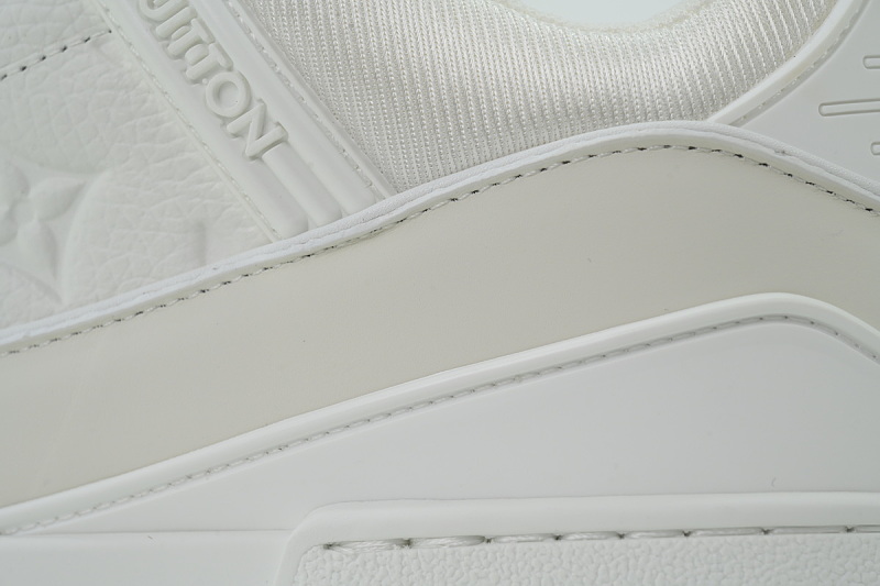 yupoo_286782_d32501e2.jpg 【EA0GZ】白武士 LV板鞋 Louis Vuitton White Knight 时尚板鞋