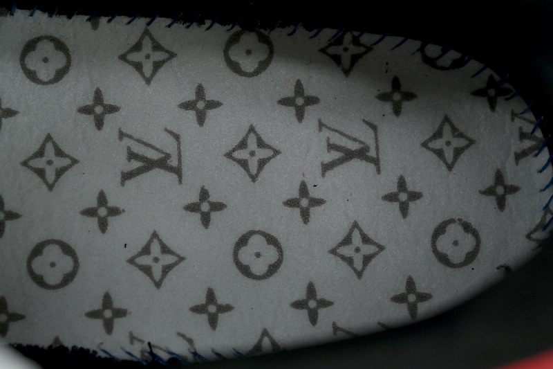 【EA0GZ】米兰黑红 LV板鞋 Louis Vuitton Milan Black Red 时尚板鞋