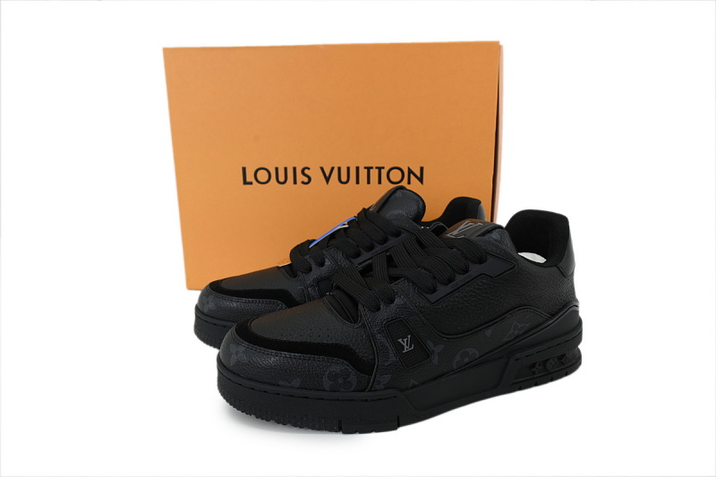 yupoo_286921_c3d43fdc.jpg 【EA0GZ】黑老花 LV板鞋 Louis Vuitton Black Old Flower 时尚板鞋