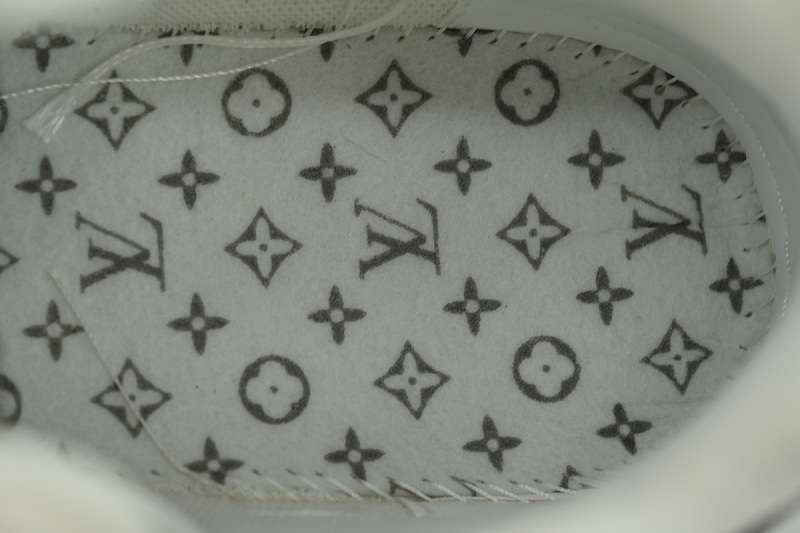 yupoo_286988_733b0d72.jpg 【EA0GZ】白酒红 LV板鞋 Louis Vuitton Baijiu red 时尚板鞋