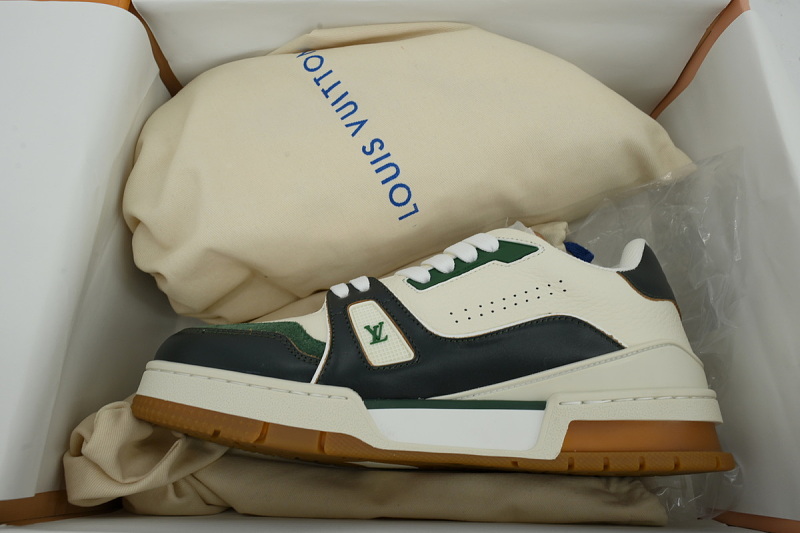 【EA0GZ】白绿 LV板鞋  Louis Vuitton white-green 时尚板鞋
