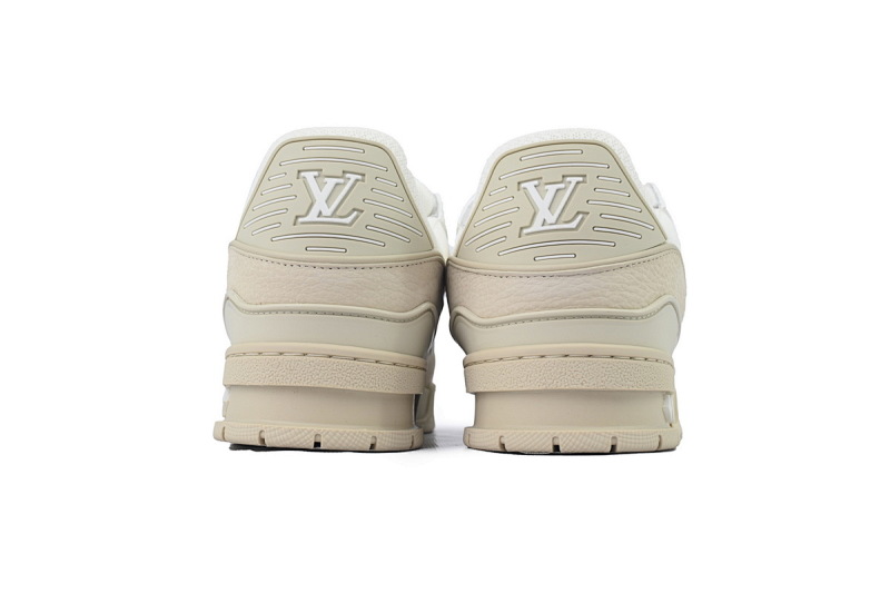 yupoo_287494_0c4fc0e9.jpg 【EA0ET】米色 LV板鞋 Louis Vuitton Beige 时尚板鞋