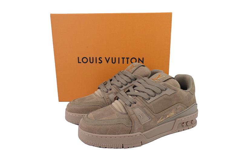 【EA0ET】褐色小压花 LV板鞋  Louis Vuitton Brown Small Embossing 时尚板鞋