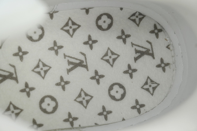 yupoo_287536_e49d7a7a.jpg 【EA0ET】军绿牛仔 LV板鞋 LOUIS VUITTON Military Green Cowboy 低帮时尚板鞋