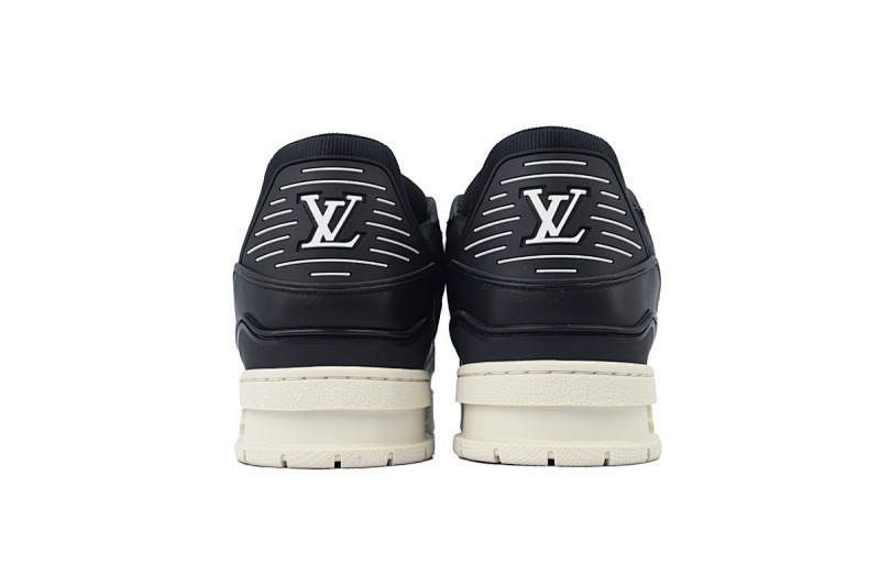 yupoo_287624_1498db1a.jpg 【EA0ET】黑皮白底 LV板鞋 Louis Vuitton Black Skin And White Background 时尚板鞋