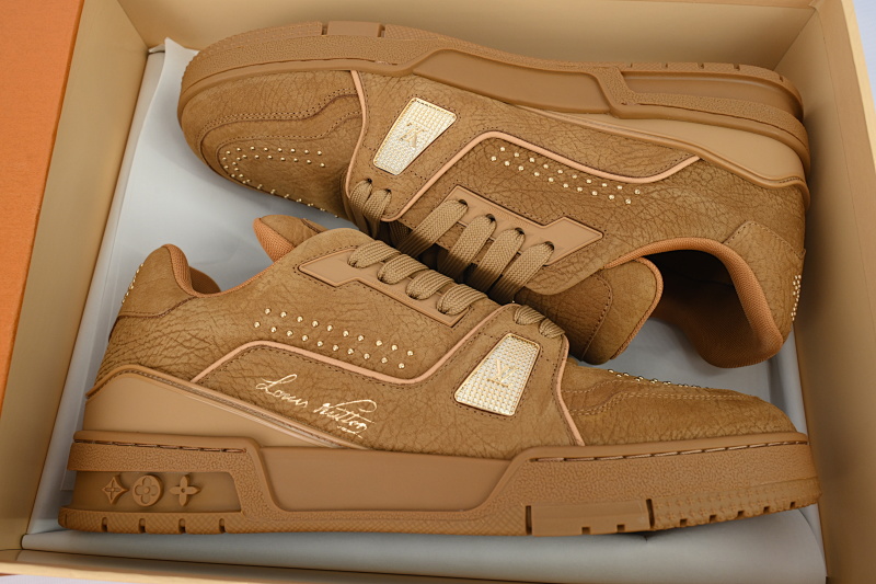 【EA0ET】棕铆钉 LV板鞋 Louis VuittonBrown Fivets 时尚板鞋