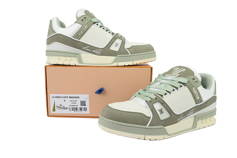 yupoo_287832_483d22f6.jpg 【EA0ET】磨砂绿 LV板鞋 Louis Vuitton Frosted Green时尚板鞋