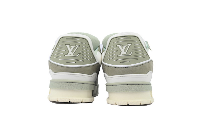yupoo_287832_4db9abd4.jpg 【EA0ET】磨砂绿 LV板鞋 Louis Vuitton Frosted Green时尚板鞋