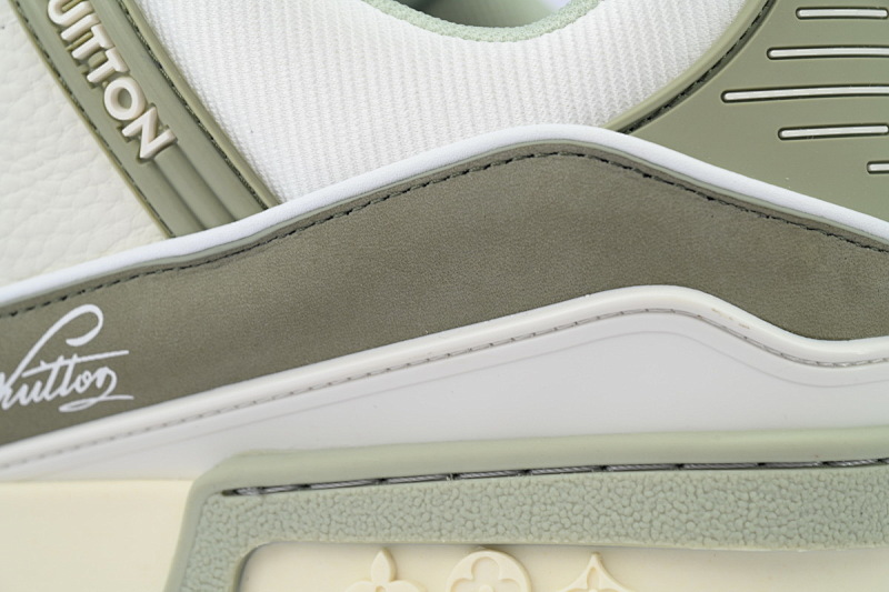 yupoo_287832_d87d0006.jpg 【EA0ET】磨砂绿 LV板鞋 Louis Vuitton Frosted Green时尚板鞋