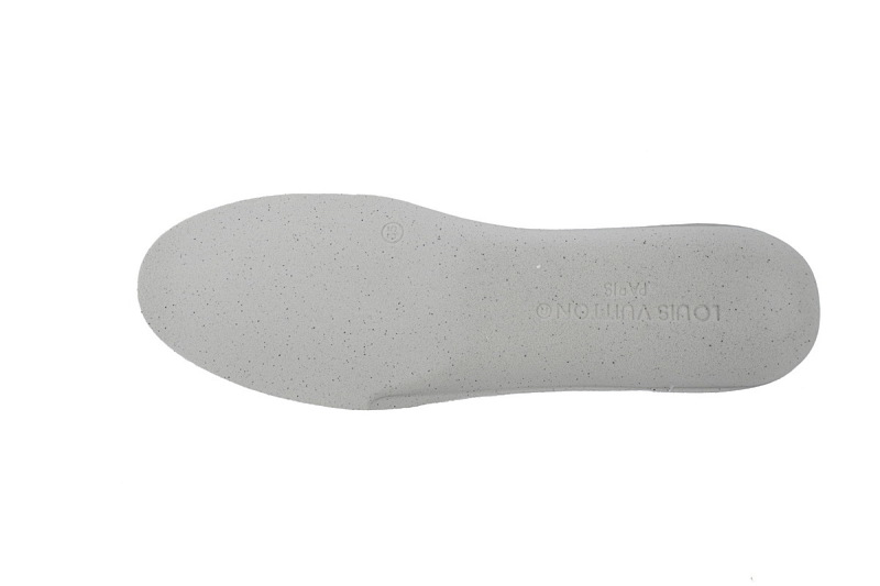 【EA0ET】白色铆钉 LV板鞋 LOUIS VUITTON Trainer 低帮时尚板鞋