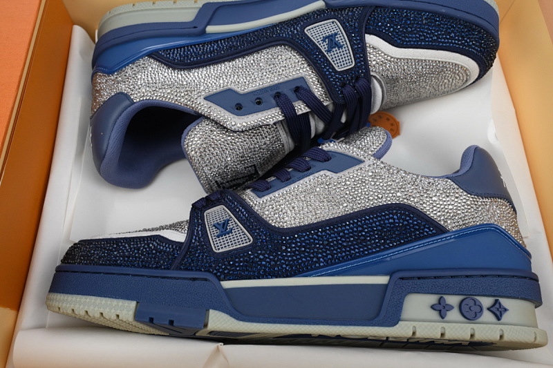 【EA0ET】白蓝钻 路易威登 LV钻面休闲板鞋 LOUIS VUITTON Trainer