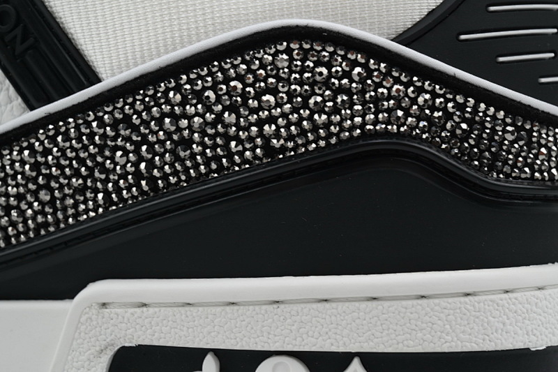 【EA0ET】黑白钻面 路易威登 LV钻面休闲板鞋 LOUIS VUITTON Trainer