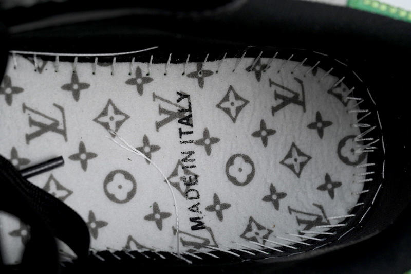 【EA0ET】黑绿钻 路易威登 LV钻面休闲板鞋 LOUIS VUITTON Trainer