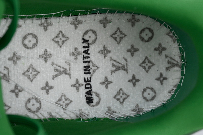 【EA0ET】灰绿钻 路易威登 LV钻面休闲板鞋 LOUIS VUITTON Trainer