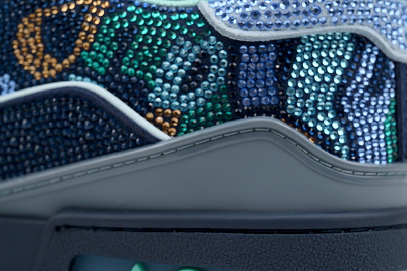 【EA0ET】蓝色迷彩钻 路易威登 LV钻面休闲板鞋 LOUIS VUITTON Trainer