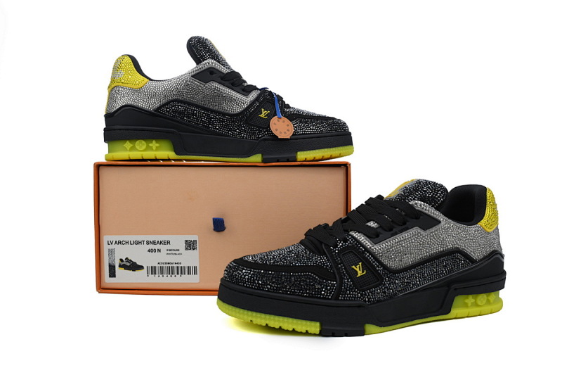【EA0ET】黑黄钻 路易威登 LV钻面休闲板鞋 LOUIS VUITTON Trainer