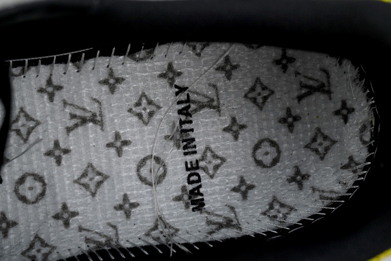 【EA0ET】黑黄钻 路易威登 LV钻面休闲板鞋 LOUIS VUITTON Trainer
