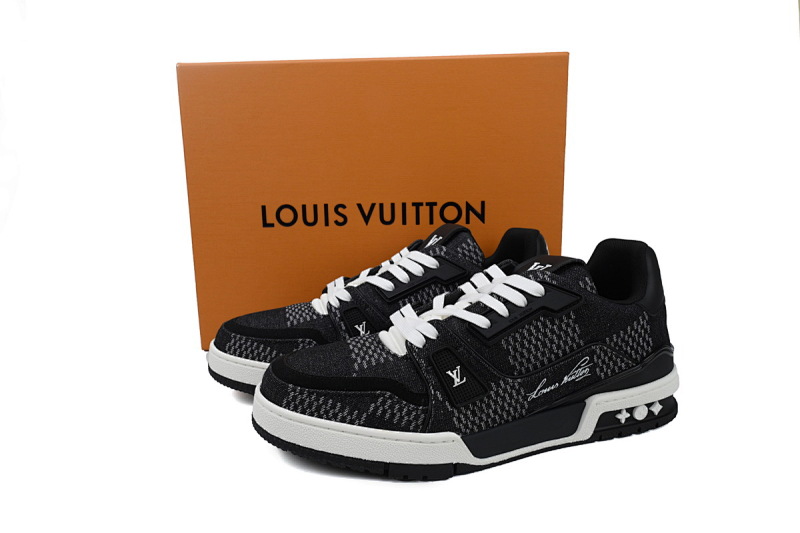 yupoo_288598_69103b5c.jpg 【EA0ET】圆头拼黑 路易威登 LV休闲板鞋 LOUIS VUITTON Trainer