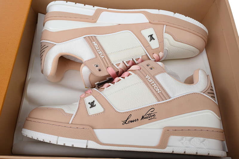 【EA0ET】圆头粉色 路易威登 LV休闲板鞋 LOUIS VUITTON Trainer