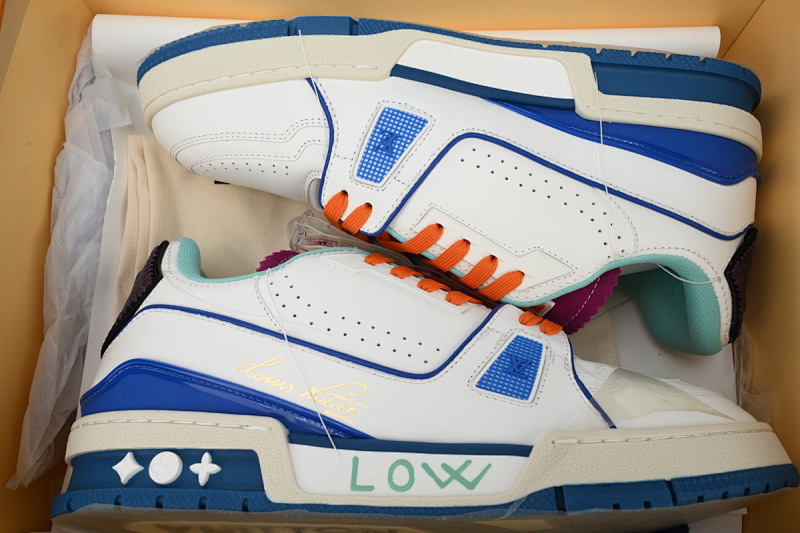 【EA0ET】限定湖水蓝 路易威登 LV休闲板鞋 LOUIS VUITTON Trainer Lake Blue
