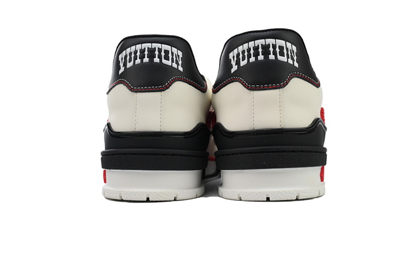 【EA0ET】圆头全皮黑白 路易威登 LV休闲板鞋 LOUIS VUITTON Trainer