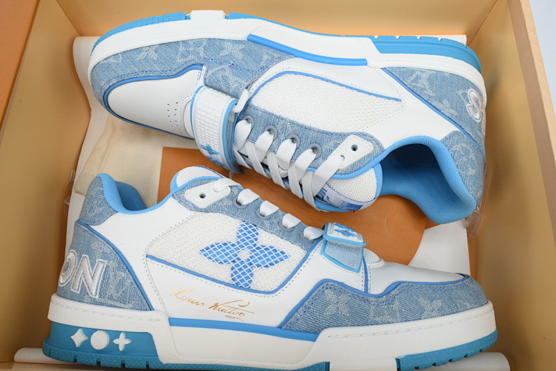 【EA0ET】牛仔蓝色魔术贴 LV板鞋 Louis Vuitton Trainer Blue 网眼经典印花 时尚板鞋