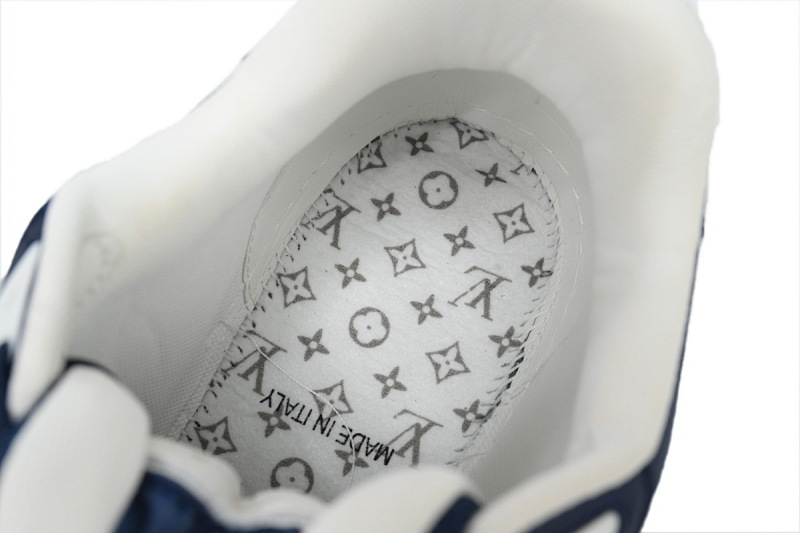 【EA0ET】深蓝魔术贴 LV板鞋 Louis Vuitton Trainer Dark Blue 圆头印花 时尚板鞋