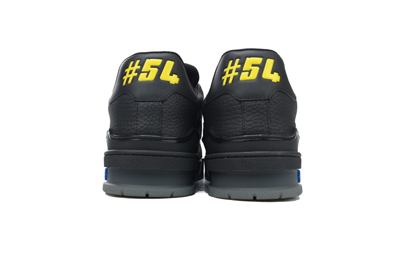 yupoo_289270_6bade966.jpg 【EA0ET】黑荔枝 LV板鞋 Louis Vuitton Trainer Black 皮革网眼徽标金色签名 时尚板鞋