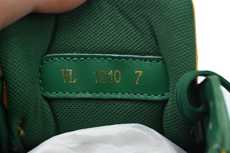 yupoo_289490_28d7c100.jpg 【EA0ET】压花黄绿 LV板鞋 Louis Vuitton Trainer Yellow Green 牛皮花纹 时尚板鞋