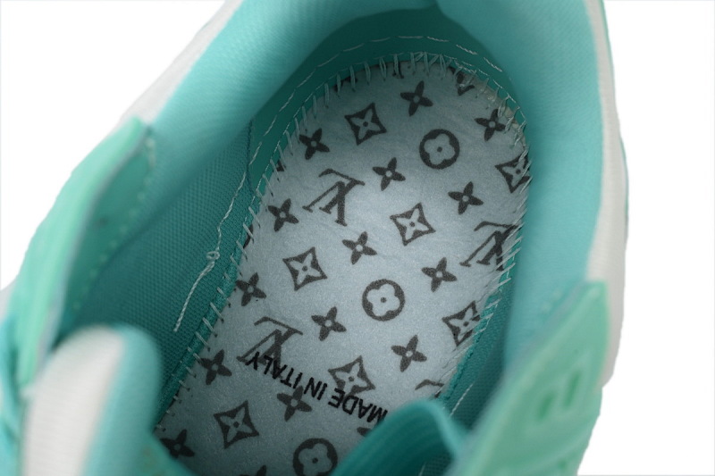 【EA0ET】压花薄荷绿 LV板鞋 Louis Vuitton Trainer Mint Green 牛皮花纹 时尚板鞋