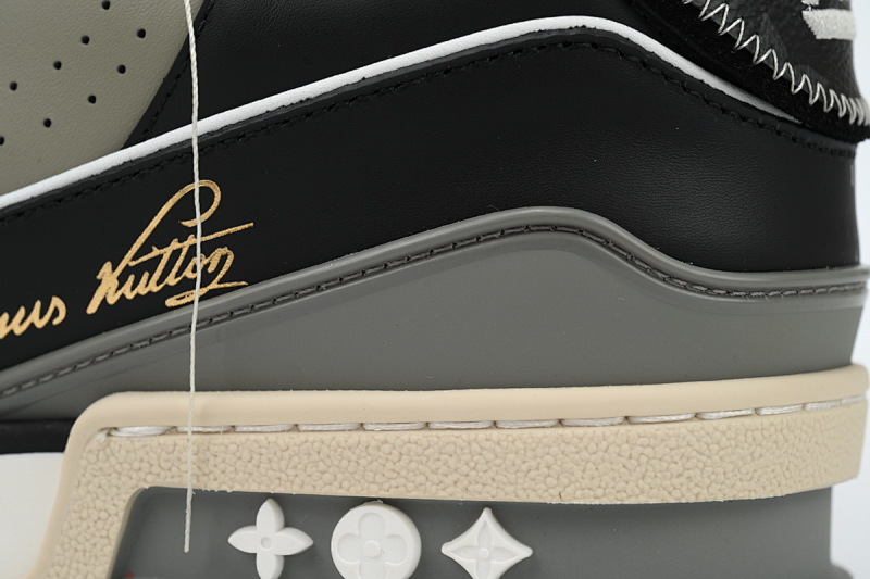 【EA0ET】走秀内黄 LV板鞋 Louis Vuitton Trainer Yellow 时尚板鞋