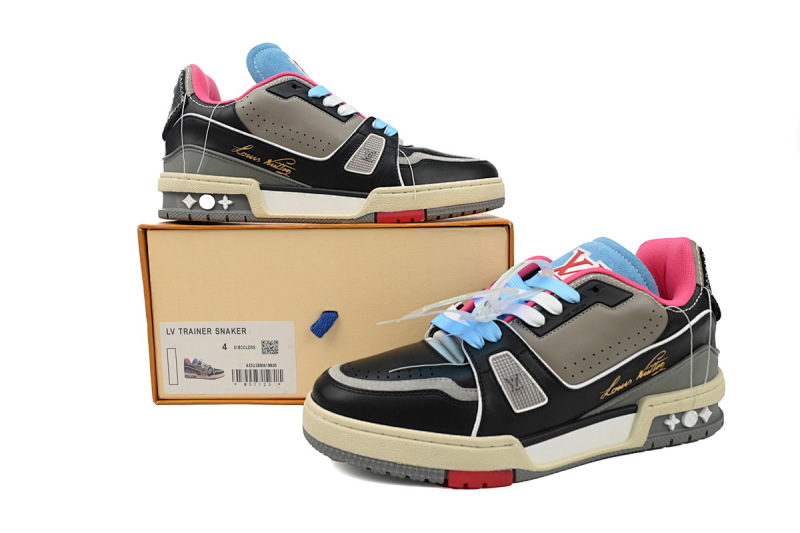 【EA0ET】走秀内粉 LV板鞋 Louis Vuitton Trainer Pink 靓丽色彩点缀 时尚板鞋