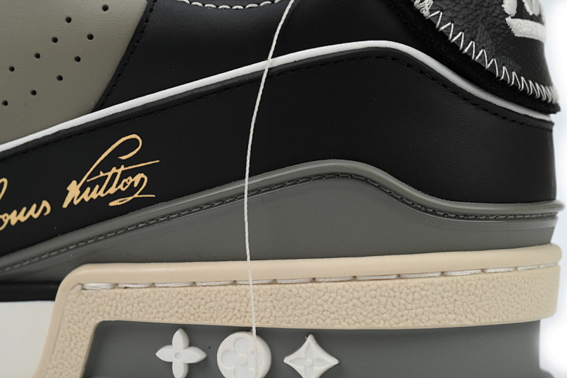 【EA0ET】走秀内红 LV板鞋 Louis Vuitton Trainer Red 高雅艺术 时尚板鞋