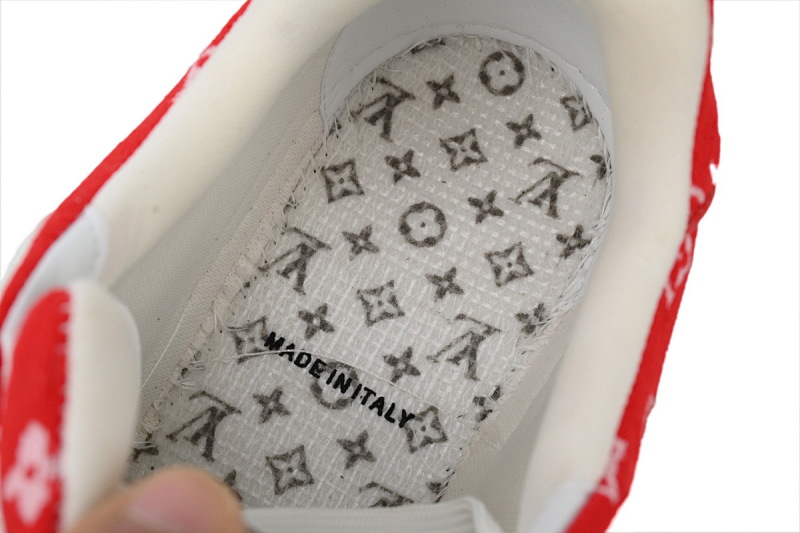【EA0ET】绒布红色 LV板鞋 Louis Vuitton Trainer Red 低帮系带 时尚板鞋