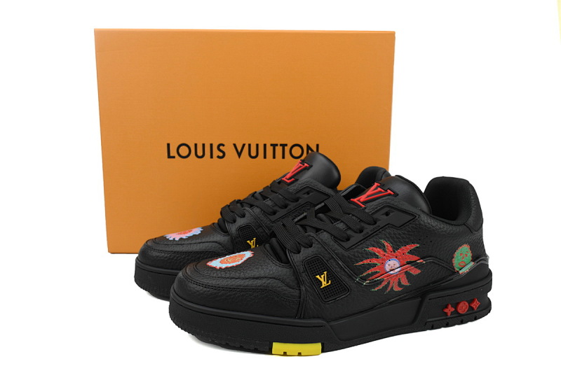 yupoo_289945_dae7f78e.jpg 【EA0ET】印花黑太阳花 LV板鞋 Yayoi Kusama x Louis Vuitton Trainer Black 牛皮低帮系带 时尚板鞋