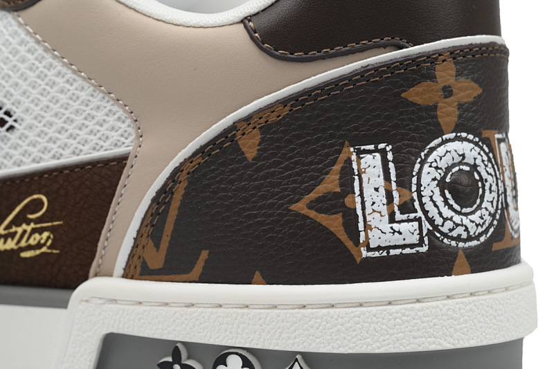 yupoo_289989_f8f20777.jpg 【EA0ET】咖啡魔术贴 LV板鞋 Louis Vuitton Trainer Coffee 网眼经典印花 时尚板鞋