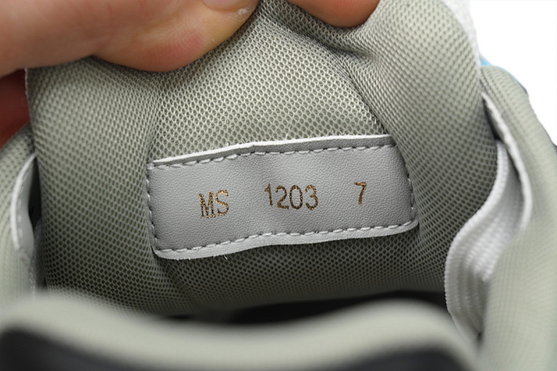 yupoo_290011_5be00016.jpg 【EA0ET】黑蓝魔术贴 LV板鞋 Louis Vuitton Trainer Black Blue 网眼经典印花 时尚板鞋