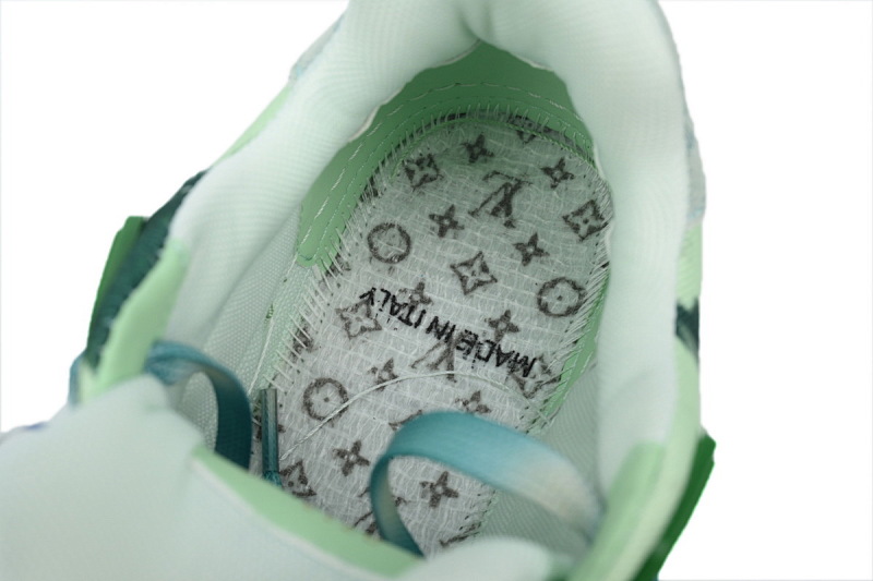 【EA0ET】XS渲染绿布 路易威登 LV休闲板鞋 LOUIS VUITTON Trainer