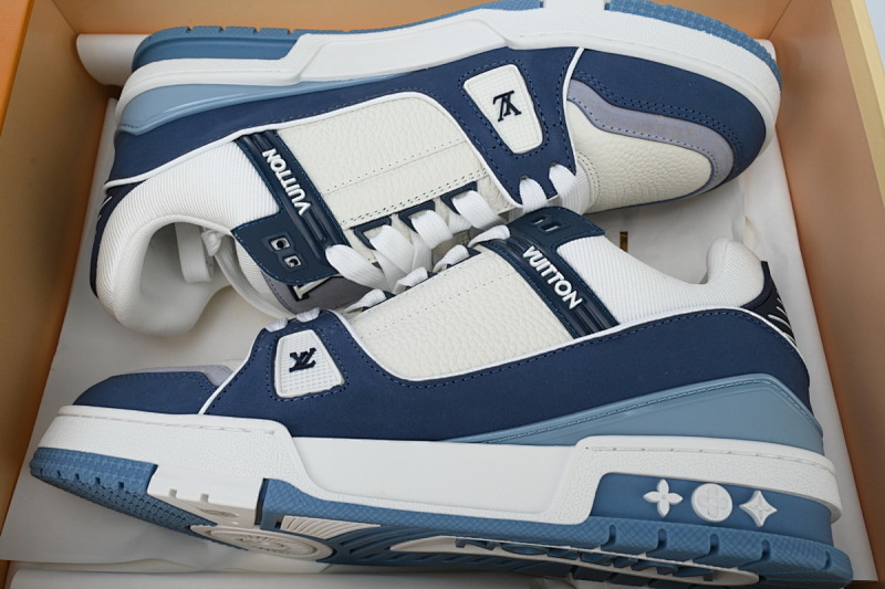 yupoo_290208_9582aa0d.jpg 【EA0ET】圆头系白蓝 LV板鞋 Louis Vuitton Trainer White Blue 小牛皮圆头系带 时尚板鞋