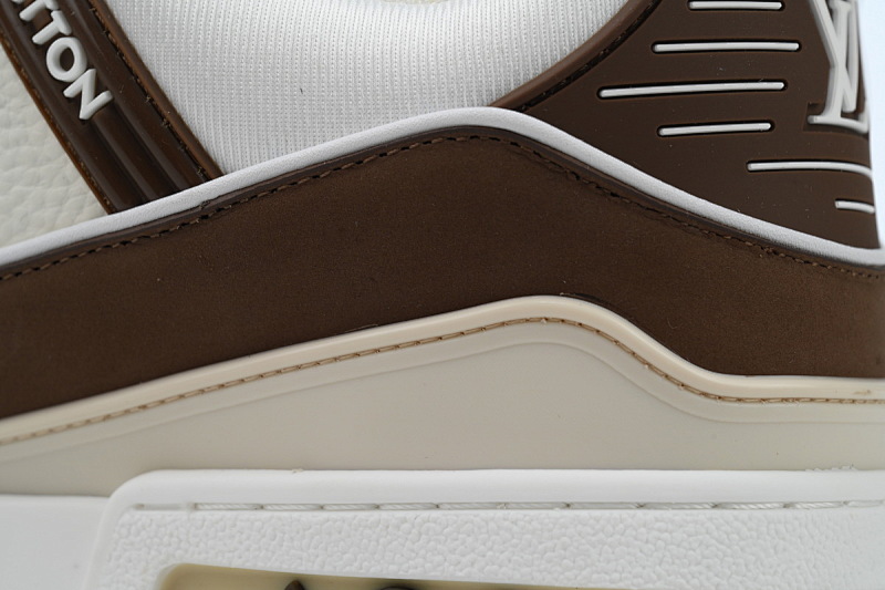 【EA0ET】圆头系摩卡 LV板鞋 Louis Vuitton Trainer Mocha 时尚板鞋